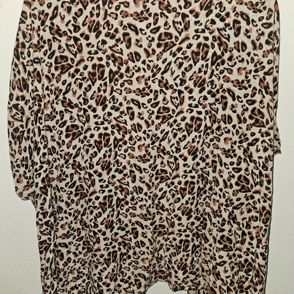 L.I.F.E. Love Is For Eternity Womans Sheer Cheetah Print Short Sleeve Size Xl - Picture 11 of 12